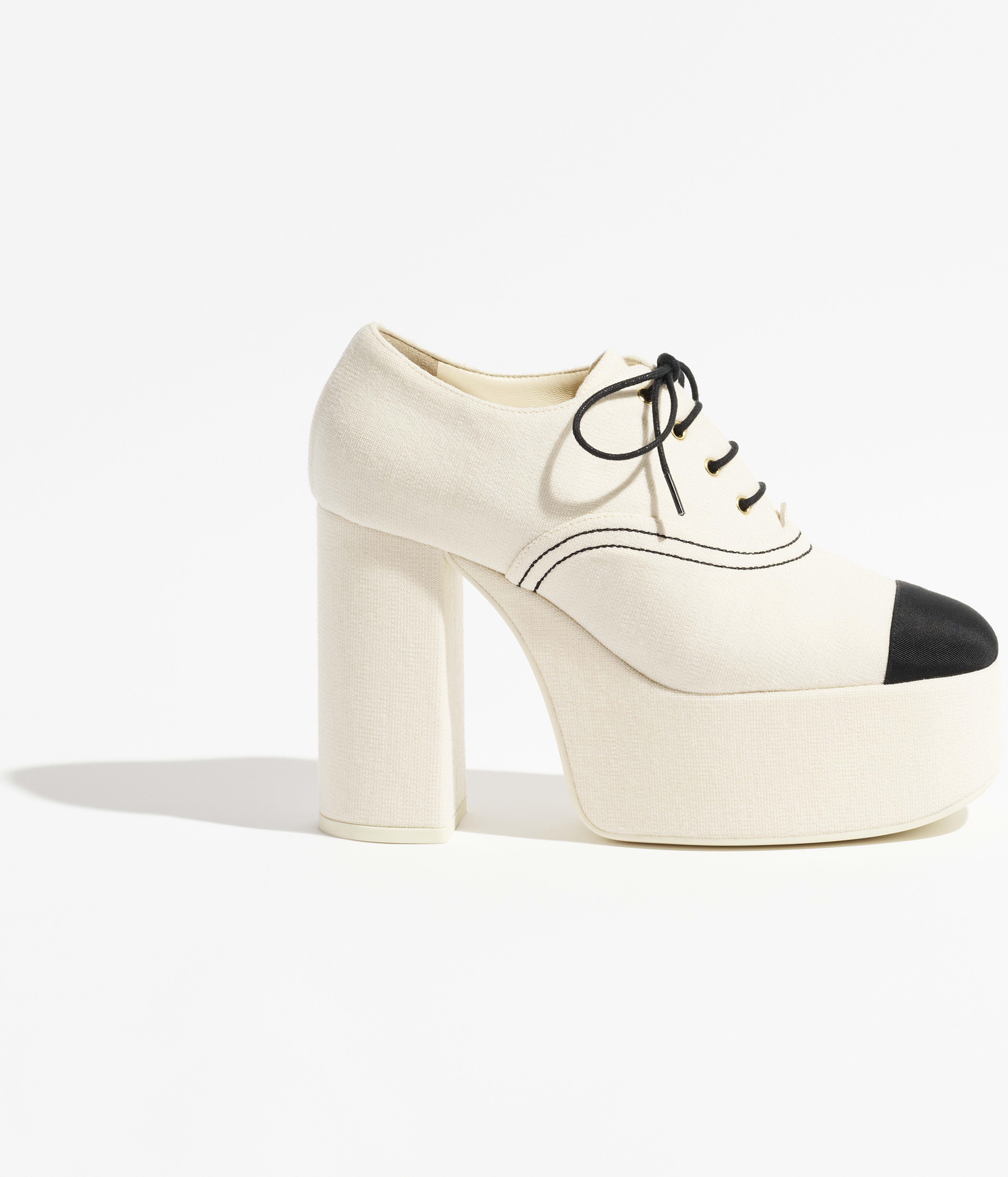 Lace-Up Shoes - Ivory & Black - Wool & Grosgrain - 